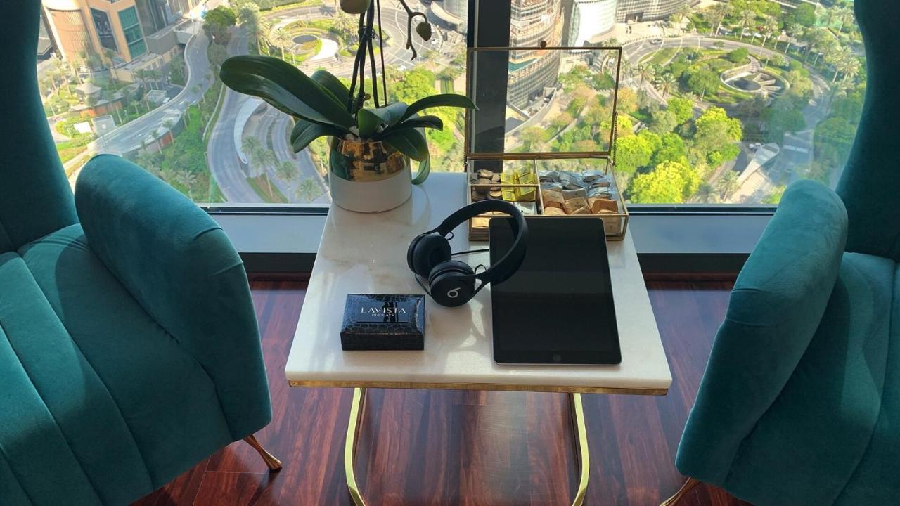 Lavista Holidays - Burj Vista Apartment Dubai